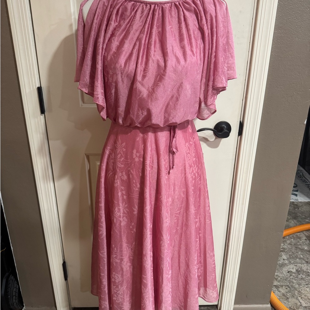 Vintage Chic Pink Dress size small
